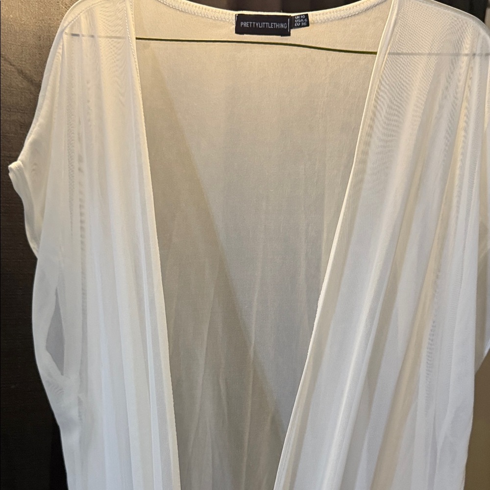 PrettyLittleThing White Sheer Kimono